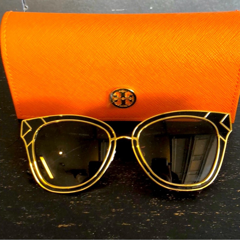 Tory Burch sunglasses!